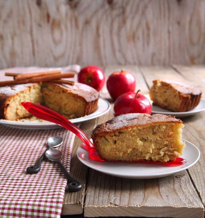 Never Fail Applesauce Spice Cake