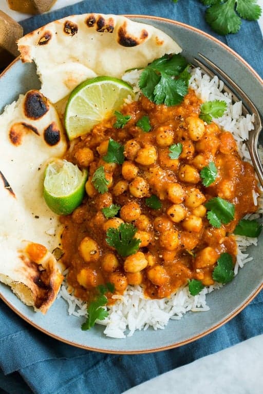Roti with Chickpea Curry