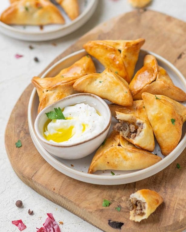 Fatayer (Spinach or Cheese Triangular Pastries)