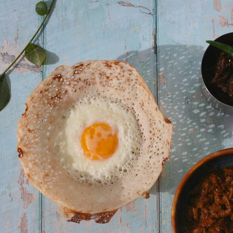 Egg Hoppers