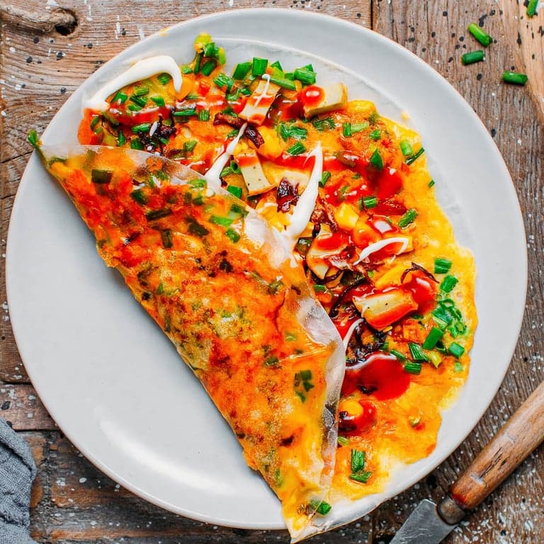 Crispy Rice Paper Omelets (Vietnamese Pizza Style)